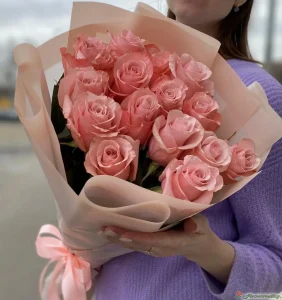 Букет из роз Би Свит (сорт "Be Sweet", пр-во Эквадор)