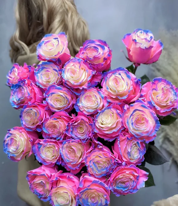 Букет роз пр-ва Эквадор Барби Стар, 7шт (Barbie star)