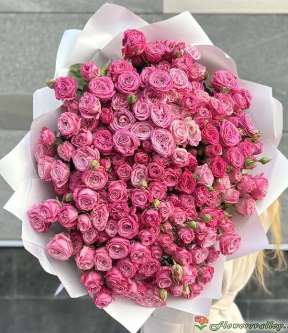 51 пионовидная роза