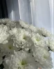 Букет избелых хризантем