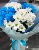Букет из синих и белых хризантем, 9 шт.