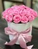35 розовых роз