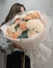 Букет из 15 диантусов и эвкалипта