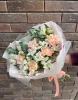 Букет из гвоздик и альстромерий 2