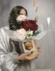 Композиция с хризантемой Бигуди