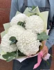 Букет с хризантемой Бигуди