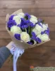 белая роза и статица