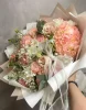 букет из гортензий, розы и хризантемы