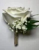 Бутоньерка из белой розы