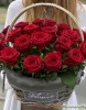 25 роз в корзине