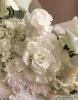 букет с французскими розами и хризантемами