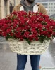корзина из 51 кустовой розы