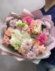 букет с кантри блюз, хризантемой и гортензией