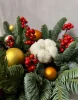 Новогодняя композиция в шляпной коробке