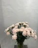 Букет из 35 бежевых гвоздик 